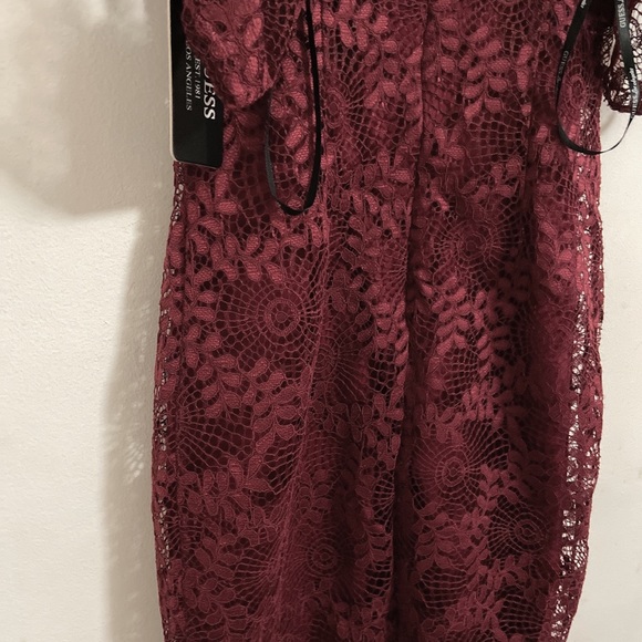 Guess - Picture 5 of 8